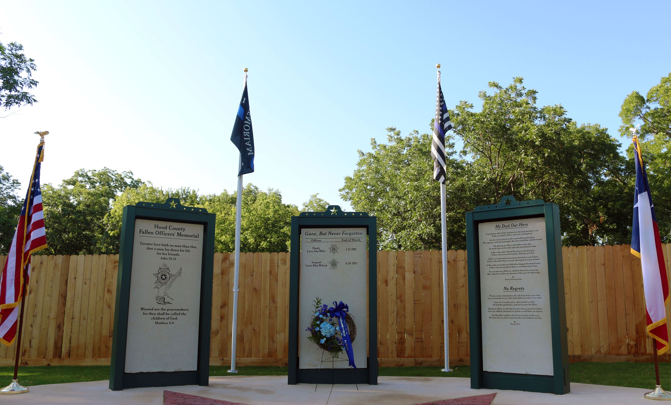 Hood County Fallen Officers' Memorial at Memorial Lane